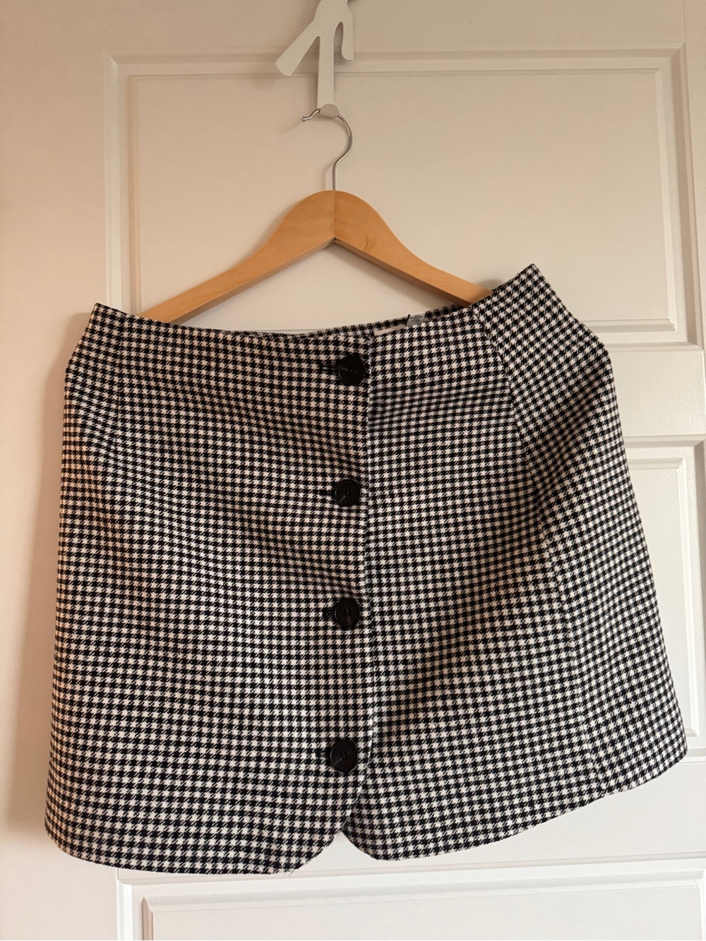 Black & White Houndstooth Button-Front Mini Skirt